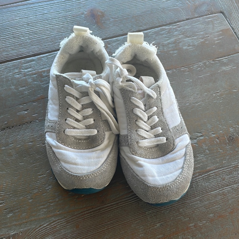 Girls Zara shoes size 9